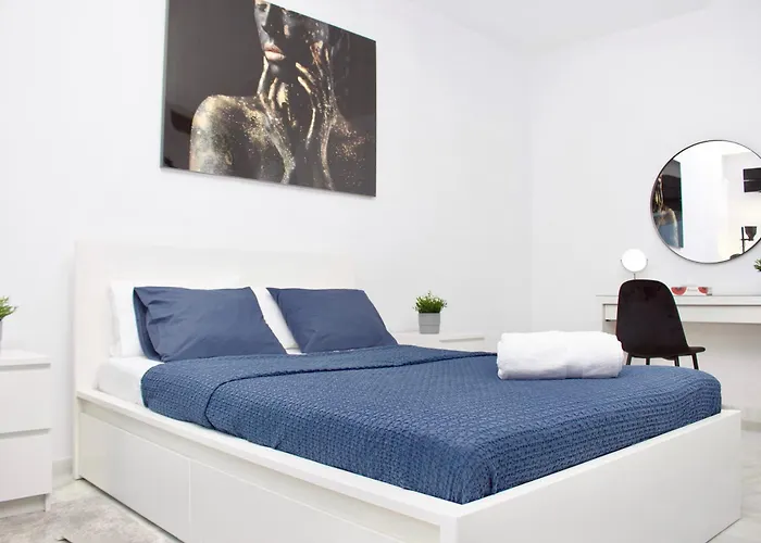 Apartment Second Line Puerto Banus Top Floor Marbella